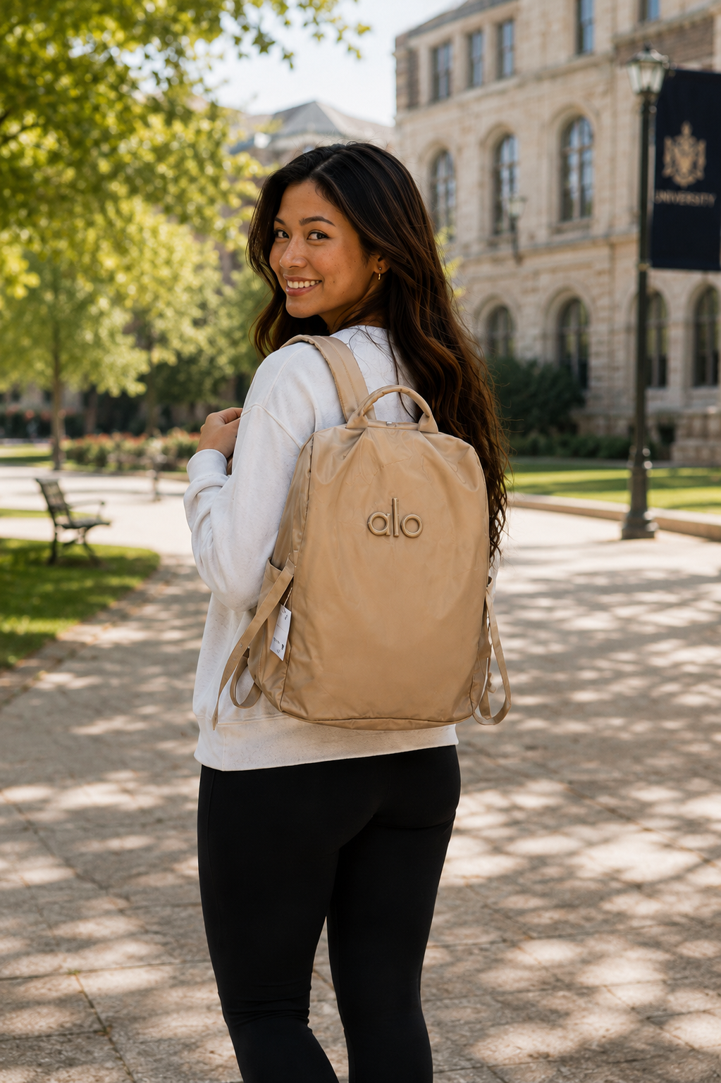 🤎 Alo Soft Convertible Backpack