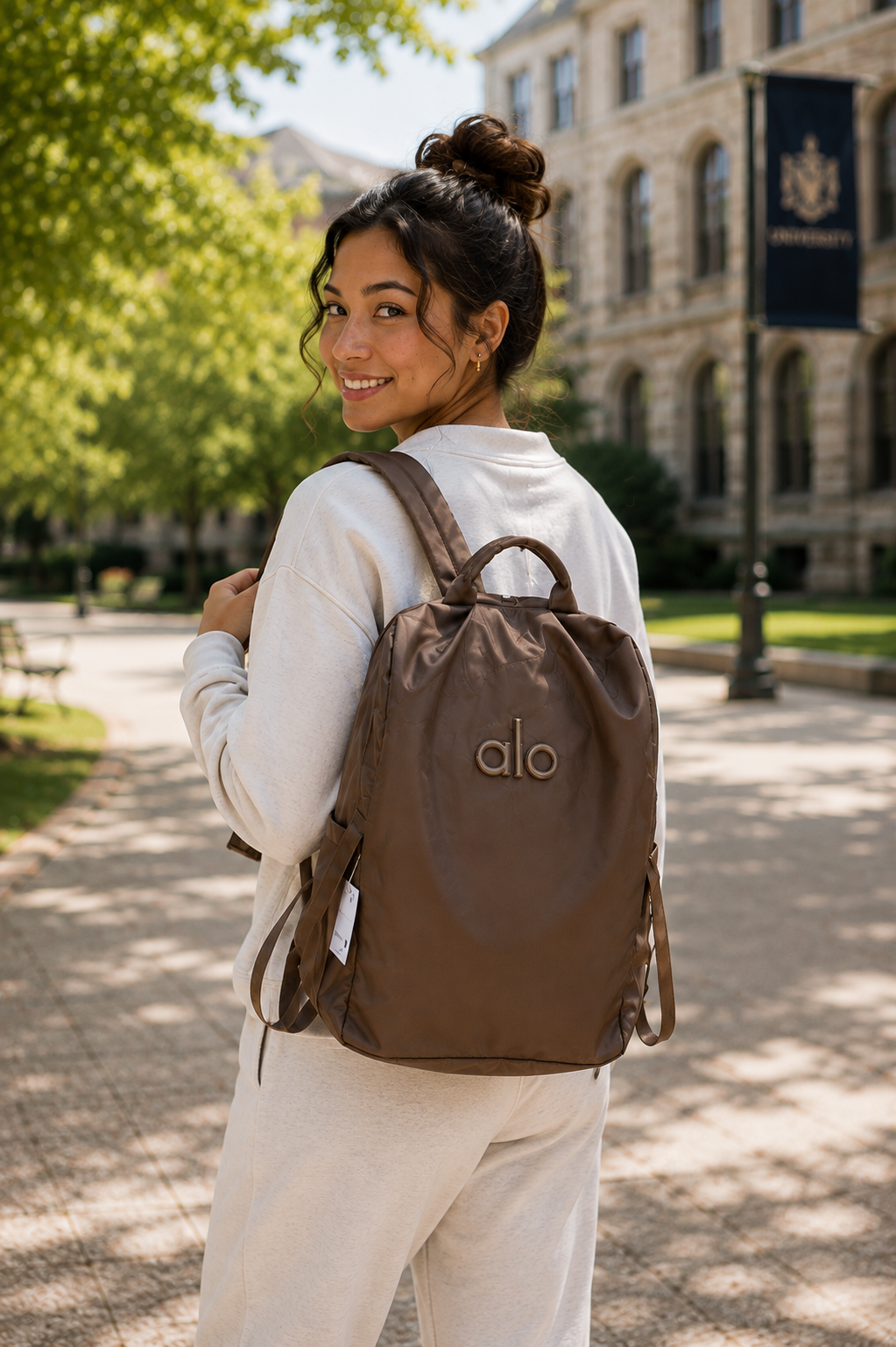 🤎 Alo Soft Convertible Backpack