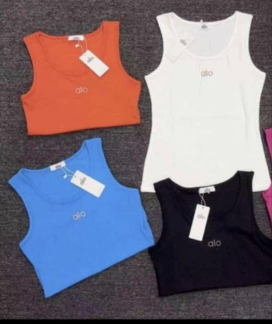 Sleeveless T-shirts