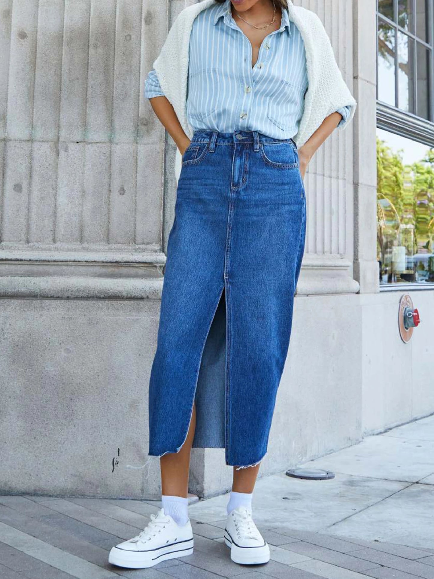 Women High Waist Long Denim Skirt Elegant Slit Raw Hem A-Line Summer Casual Midi Jean Skirts with Pockets