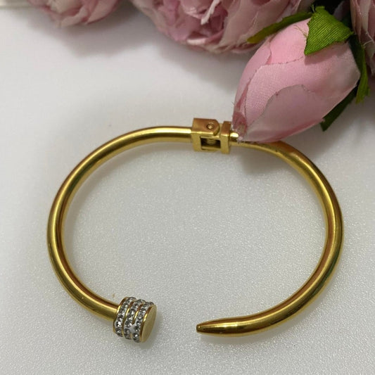 Women bangle