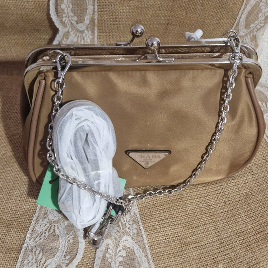 Women handbag